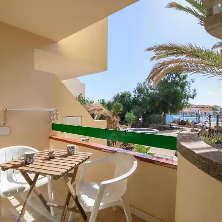 134 Lovely 1 Bedroom Accommoda, Pool, Terrace, Wif Costa De Antigua